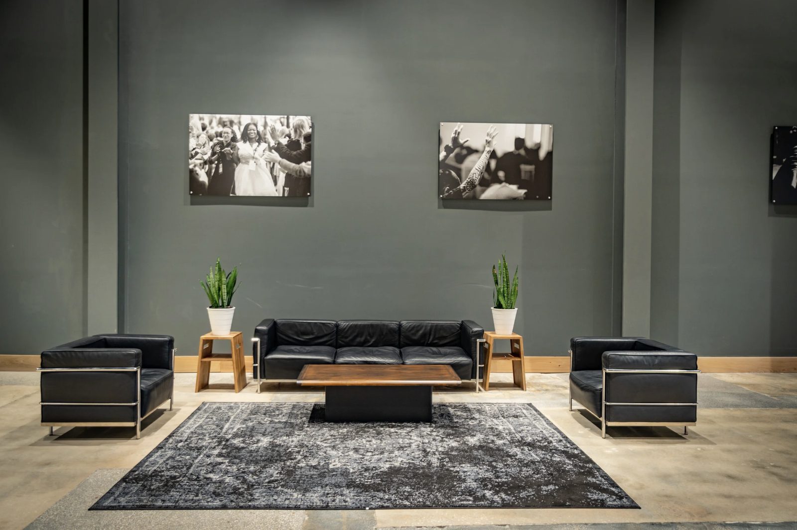 Commercial seating